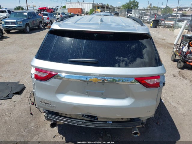 1GNERGKW1MJ268990 Chevrolet Traverse Fwd Lt Cloth