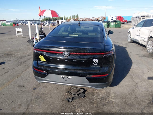 JTDAAAAF4R3024128 Toyota Crown Limited