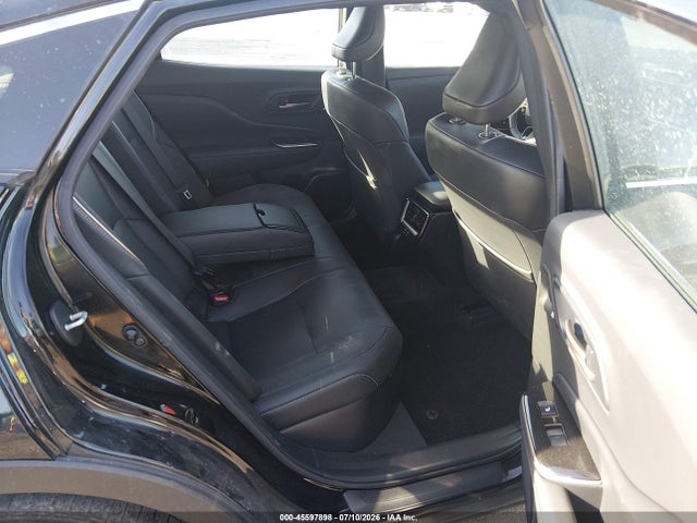 JTDAAAAF4R3024128 Toyota Crown Limited