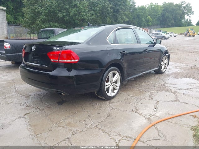 2012 Volkswagen Passat 3.6l V6 Se მანქანა იყიდება აუქციონზე, vin: 1VWBM7A3XCC075688, აუქციონის ნომერი: 45597900