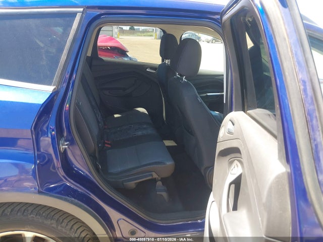 1FMCU9GX8FUC17608 Ford ESCAPE SE