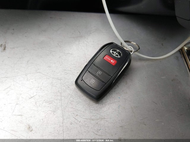 JTDACAAU3P3005110 Toyota Prius Le
