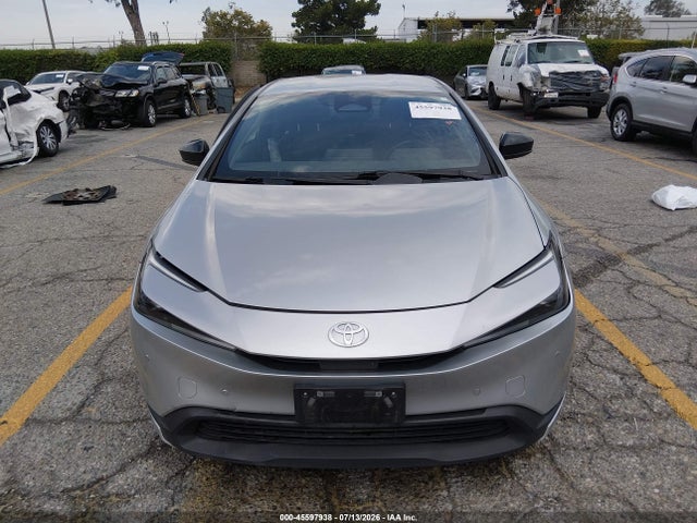 JTDACAAU3P3005110 Toyota Prius Le