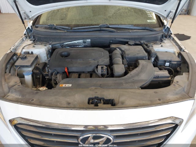 Hyundai Sonata Limited 2015 5NPE34AF8FH012061 Image 10