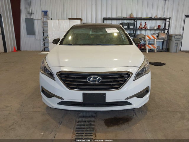 Hyundai Sonata Limited 2015 5NPE34AF8FH012061 Image 12