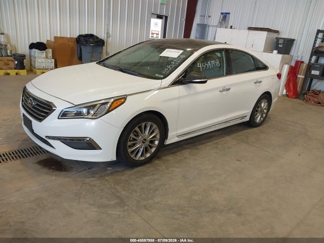 Hyundai Sonata Limited 2015 5NPE34AF8FH012061 Image 2