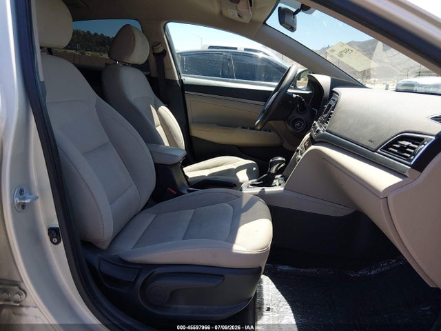 Продаж на аукціоні авто 2017 Hyundai Elantra Se, vin: KMHD74LF8HU084380, номер лоту: 45597966