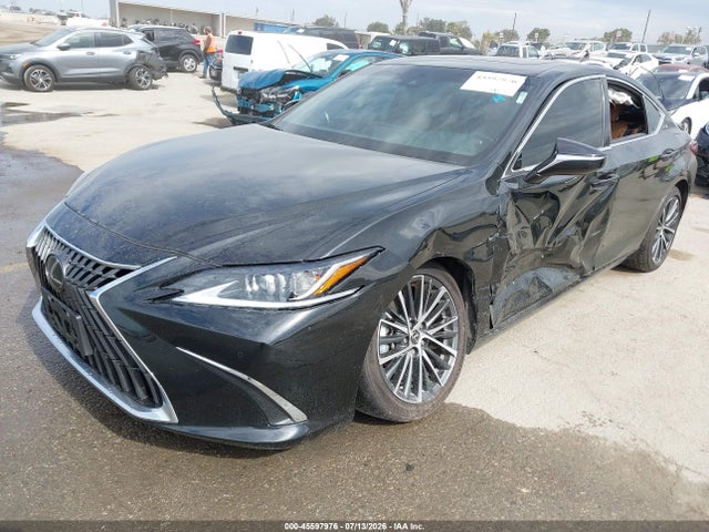 Lexus ES 300H 2025 58ADA1C14SU069072 Image 2