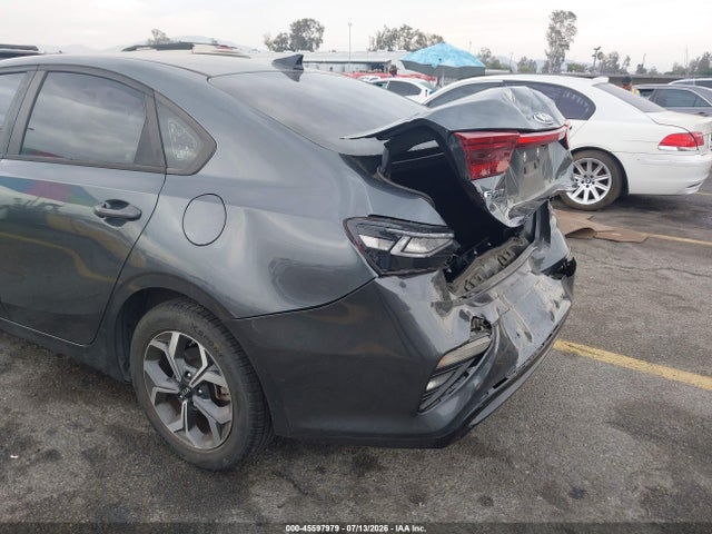 KIA Forte Lxs 2021 3KPF24AD6ME283420 Image 18