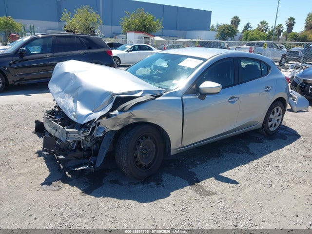 JM1BM1J70G1347704 Mazda Mazda3 I Sport