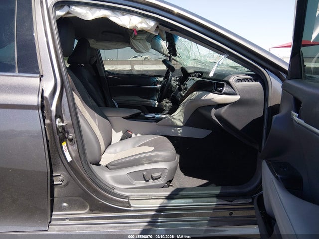 4T1B21HK4KU514004 Toyota Camry Hybrid Xle