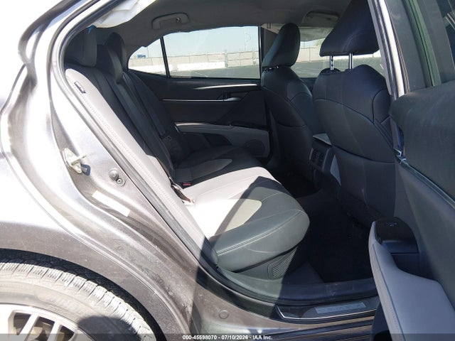 4T1B21HK4KU514004 Toyota Camry Hybrid Xle