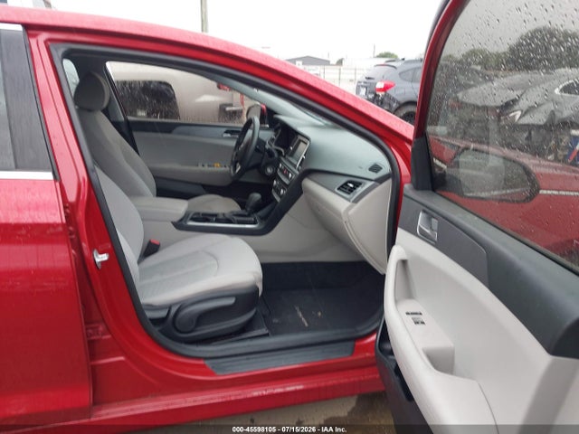 Продажа на аукционе авто 2019 Hyundai Sonata Se, vin: 5NPE24AF7KH772513, номер лота: 45598105