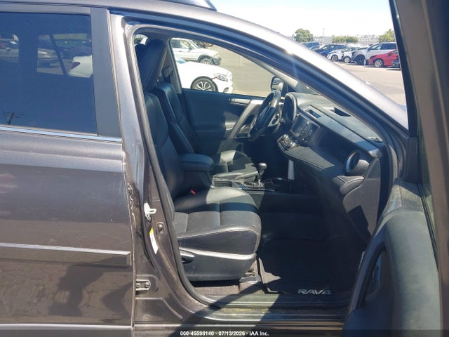 JTMDFREV8GJ077373 Toyota Rav4 Limited