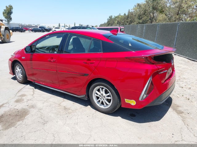 Toyota Prius Prime Limited 2020 JTDKARFPXL3158766 Image 3