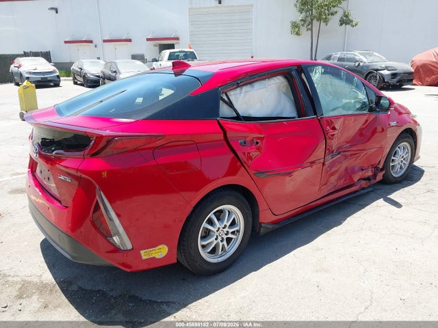 Toyota Prius Prime Limited 2020 JTDKARFPXL3158766 Image 4