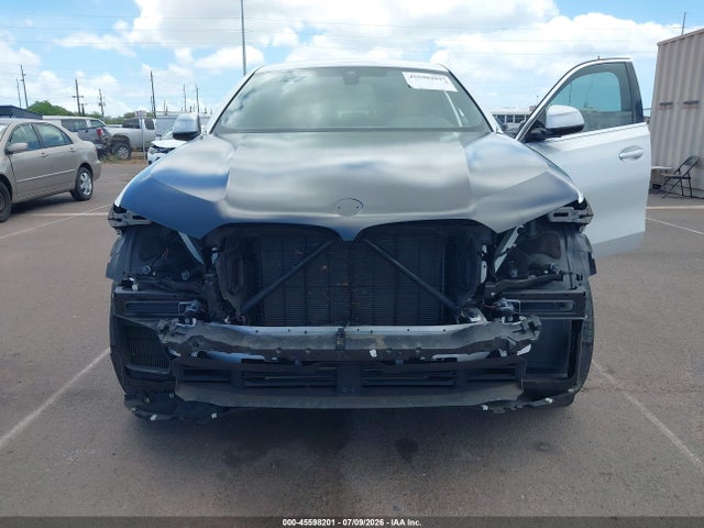 Продаж на аукціоні авто 2022 Bmw X6 Xdrive40i, vin: 5UXCY6C05N9J51972, номер лоту: 45598201
