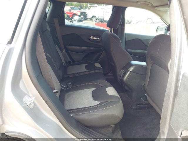 Jeep Cherokee Latitude 2014 1C4PJLCB2EW221288 Image 8