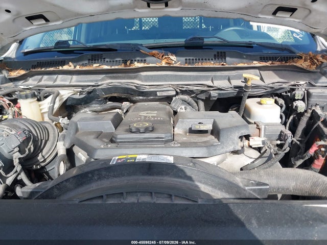 45598245 :رقم المزاد ، 3C7WRSCL3HG558100 vin ، 2017 Ram 3500 Chassis Tradesman/slt/laramie مزاد بيع