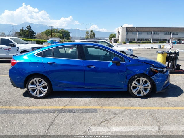 1G1BF5SM3H7122156 Chevrolet Cruze Premier Auto