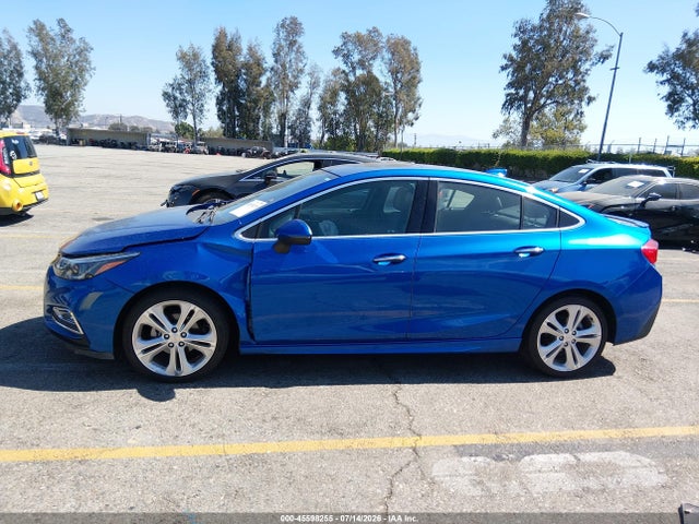 1G1BF5SM3H7122156 Chevrolet Cruze Premier Auto
