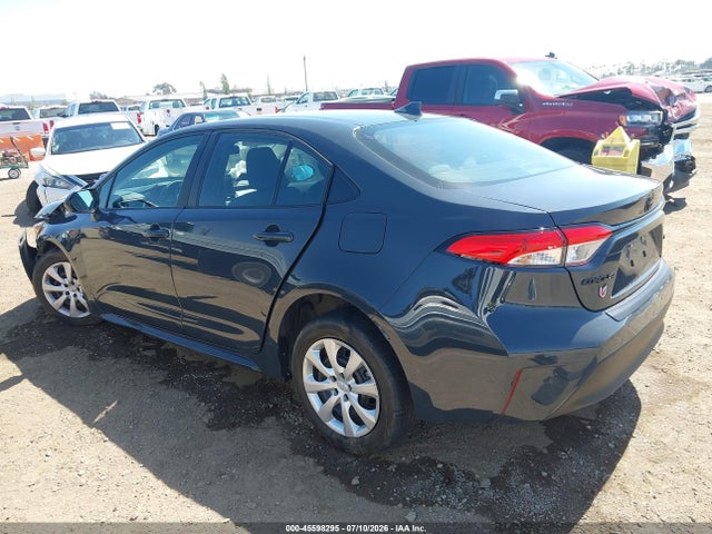 Toyota COROLLA LE 2025 5YFB4MDE6SP302007 Image 3