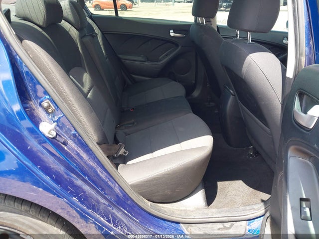 Продажа на аукционе авто 2017 Kia Forte Lx, vin: 3KPFL4A7XHE133436, номер лота: 45598317