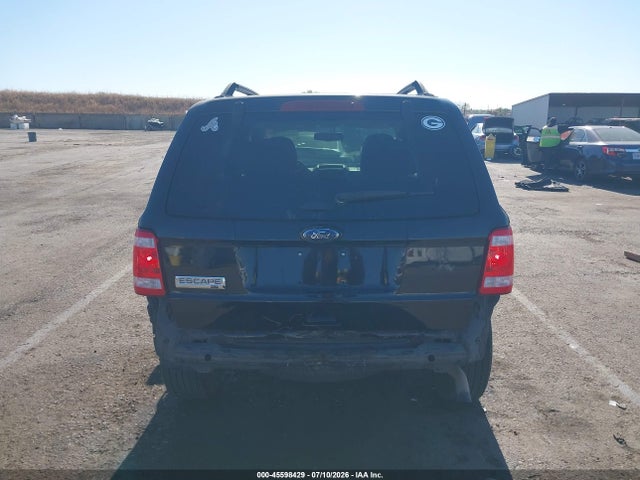 45598429 :رقم المزاد ، 1FMCU0D77BKB65586 vin ، 2011 Ford Escape Xlt مزاد بيع