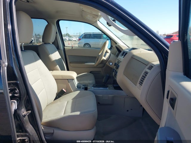 45598429 :رقم المزاد ، 1FMCU0D77BKB65586 vin ، 2011 Ford Escape Xlt مزاد بيع