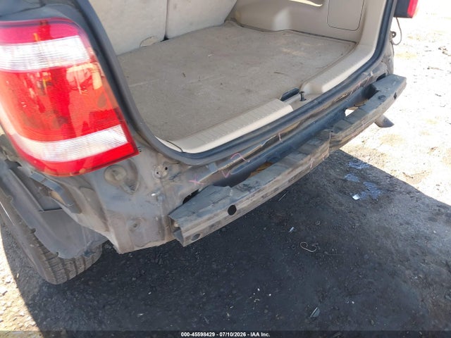 45598429 :رقم المزاد ، 1FMCU0D77BKB65586 vin ، 2011 Ford Escape Xlt مزاد بيع