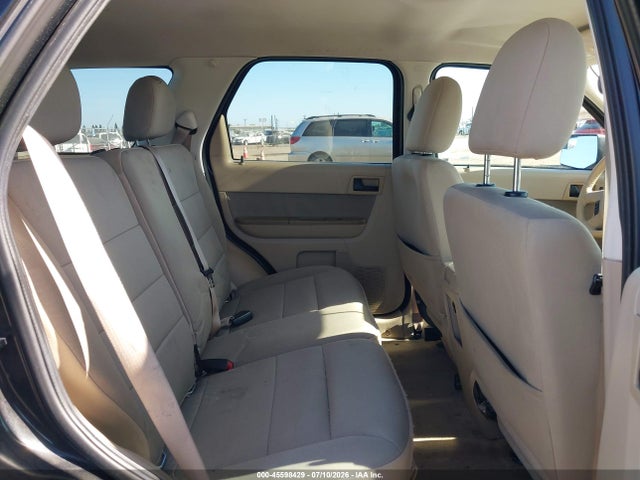 45598429 :رقم المزاد ، 1FMCU0D77BKB65586 vin ، 2011 Ford Escape Xlt مزاد بيع
