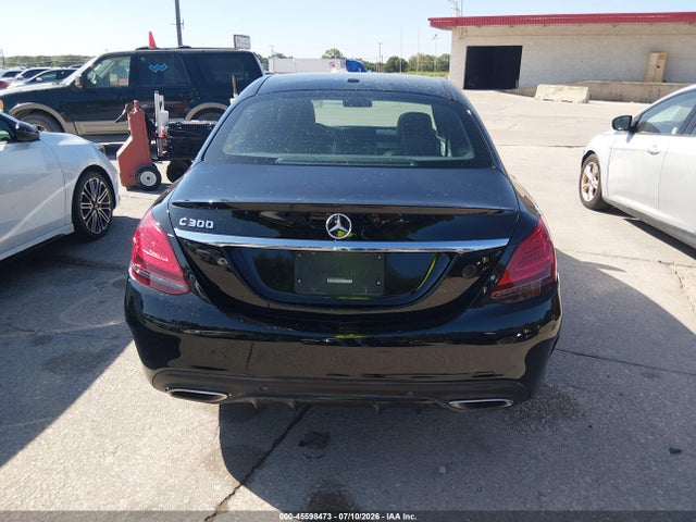 2021 Mercedes-benz C 300 Sedan მანქანა იყიდება აუქციონზე, vin: W1KWF8DB2MR614073, აუქციონის ნომერი: 45598473