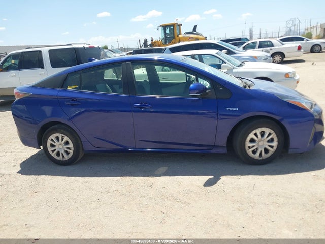 Toyota Prius Two 2016 JTDKBRFU3G3526973 Image 13