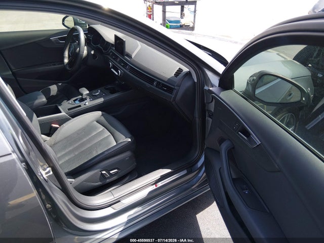 Продаж на аукціоні авто 2017 Audi A4 Premium Plus, vin: WAULNAF46HN008260, номер лоту: 45598537