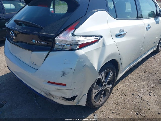45598550 :رقم المزاد ، 1N4AZ1CP6JC302584 vin ، 2018 Nissan Leaf Sl مزاد بيع