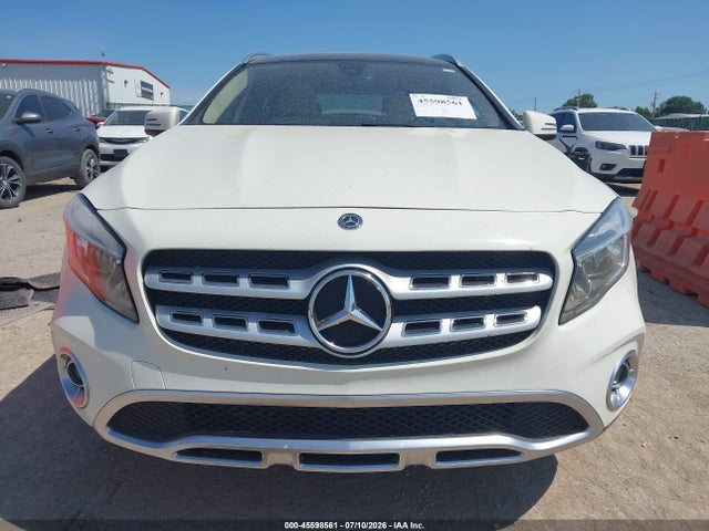 WDCTG4GB8JJ398104 Mercedes-Benz Gla 250 4matic