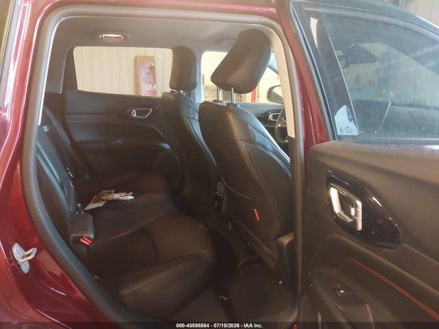 45598564 :رقم المزاد ، 3C4NJDDB4NT162097 vin ، 2022 Jeep Compass Trailhawk 4x4 مزاد بيع