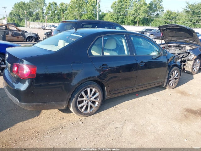 2010 Volkswagen Jetta Limited Edition მანქანა იყიდება აუქციონზე, vin: 3VWRX7AJ0AM134179, აუქციონის ნომერი: 45598609