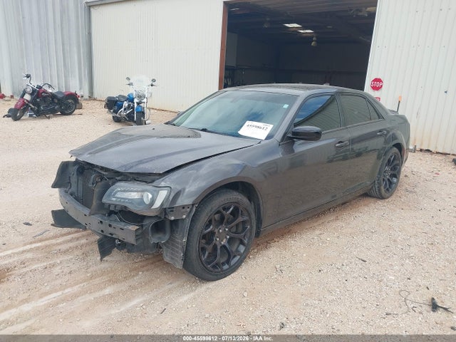 Продаж на аукціоні авто 2019 Chrysler 300 Touring, vin: 2C3CCAAG9KH590966, номер лоту: 45598612