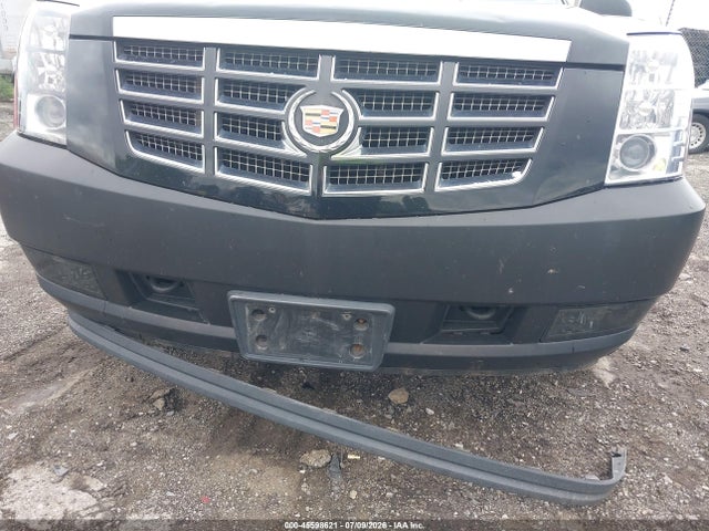 2008 Cadillac Escalade მანქანა იყიდება აუქციონზე, vin: 1GYFK638X8R263641, აუქციონის ნომერი: 45598621