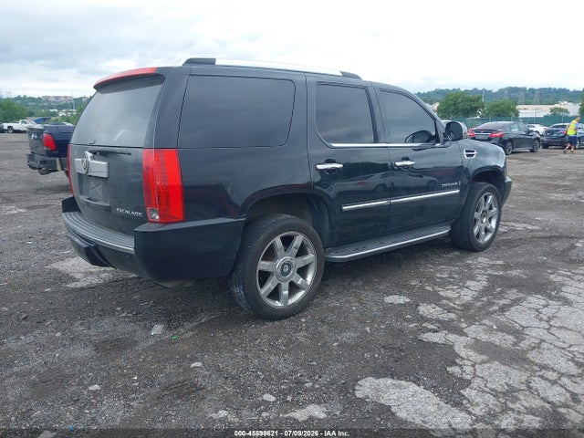 2008 Cadillac Escalade მანქანა იყიდება აუქციონზე, vin: 1GYFK638X8R263641, აუქციონის ნომერი: 45598621