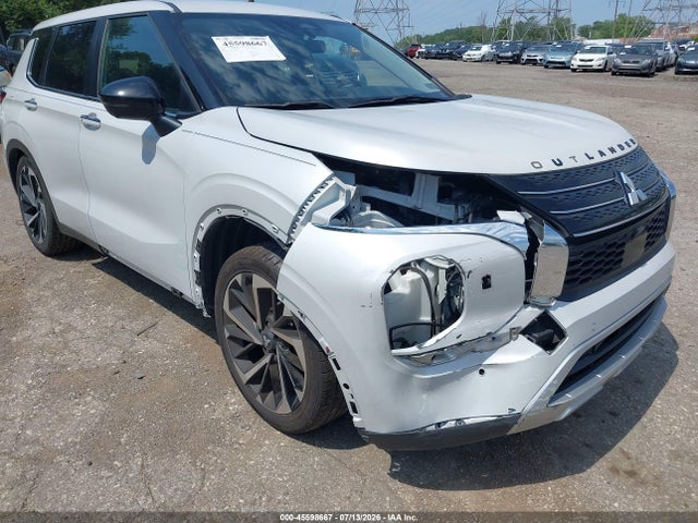 45598667 :رقم المزاد ، JA4J4UA83NZ088494 vin ، 2022 Mitsubishi Outlander Black Edition S-awc/se 2.5 S-awc/se Launch Edition S-awc مزاد بيع