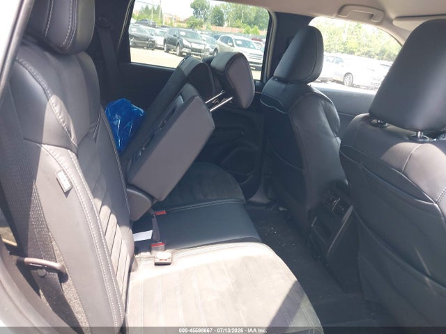 45598667 :رقم المزاد ، JA4J4UA83NZ088494 vin ، 2022 Mitsubishi Outlander Black Edition S-awc/se 2.5 S-awc/se Launch Edition S-awc مزاد بيع