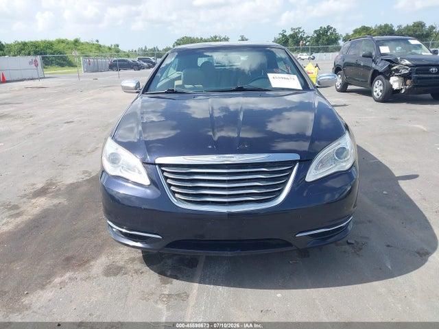 45598673 :رقم المزاد ، 1C3BCBFG9CN258514 vin ، 2012 Chrysler 200 Limited مزاد بيع