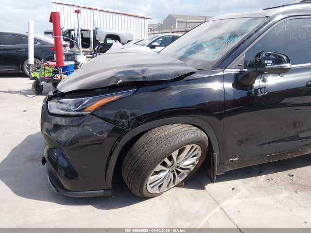2026 Toyota Highlander Hybrid Platinum მანქანა იყიდება აუქციონზე, vin: 5TDEBRCH9TS721232, აუქციონის ნომერი: 45598682