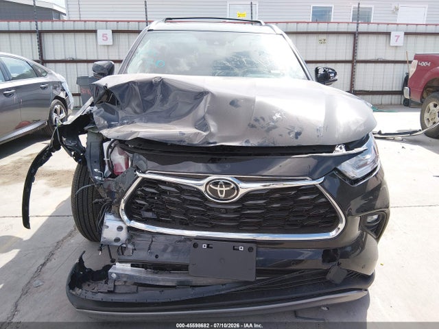 2026 Toyota Highlander Hybrid Platinum მანქანა იყიდება აუქციონზე, vin: 5TDEBRCH9TS721232, აუქციონის ნომერი: 45598682