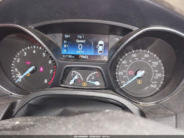 45598699 :رقم المزاد ، 1FADP3F2XJL261973 vin ، 2018 Ford Focus Se مزاد بيع