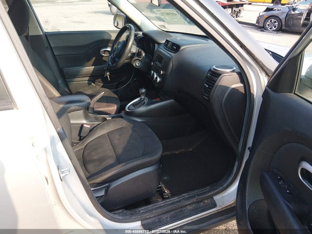 KIA Soul 2014 KNDJN2A23E7741954 Image 5