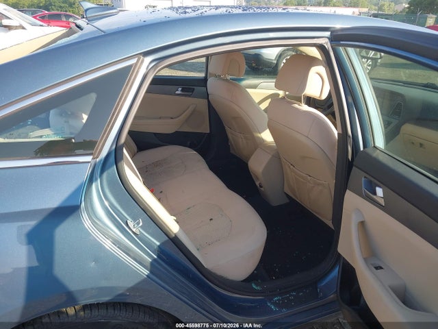 Auction sale of the 2017 Hyundai Sonata Se, vin: 5NPE24AF4HH510201, lot number: 45598775