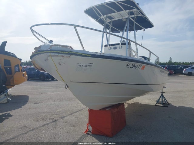 Boston Whaler Other 2014 BWCE2190E414 Image 2